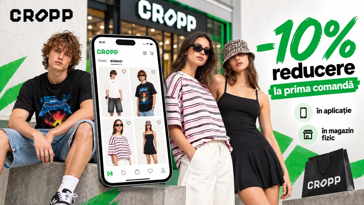 Modele Cropp lângă un telefon cu aplicația, cu mesajul „-10% reducere la prima comandă”.