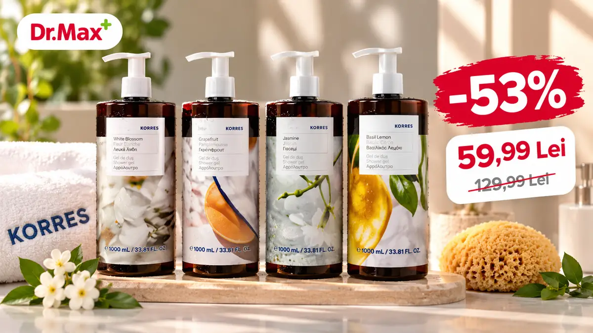 Patru geluri de duș Korres 1000 ml, logo Dr.Max, reducere 53% și preț 59,99 lei, într-un decor de baie.