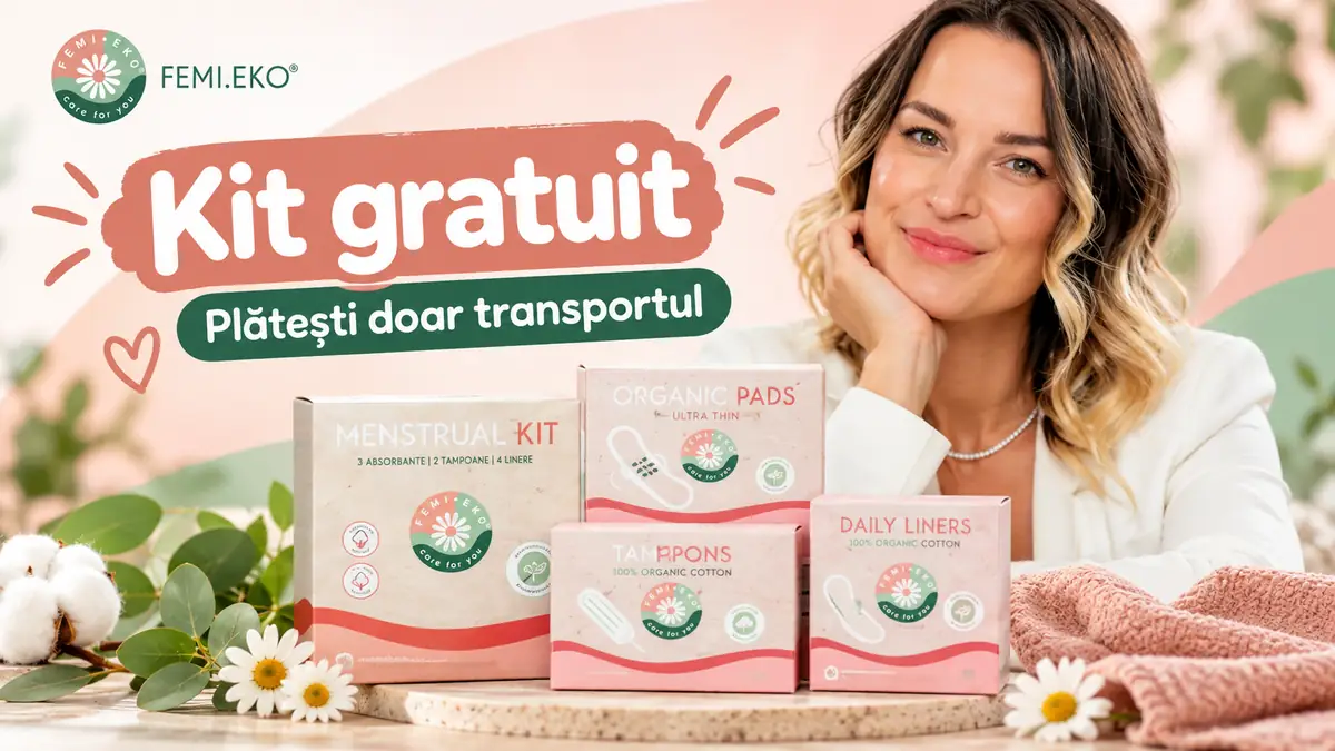 Kit gratuit Femieko cu absorbante, tampoane și proteje-slipuri, alături de o femeie zâmbitoare.