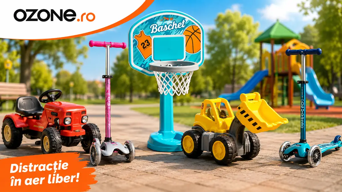 Jucării de exterior Ozone: trotinete, tractor cu pedale, baschet și camion de jucărie într-un parc.