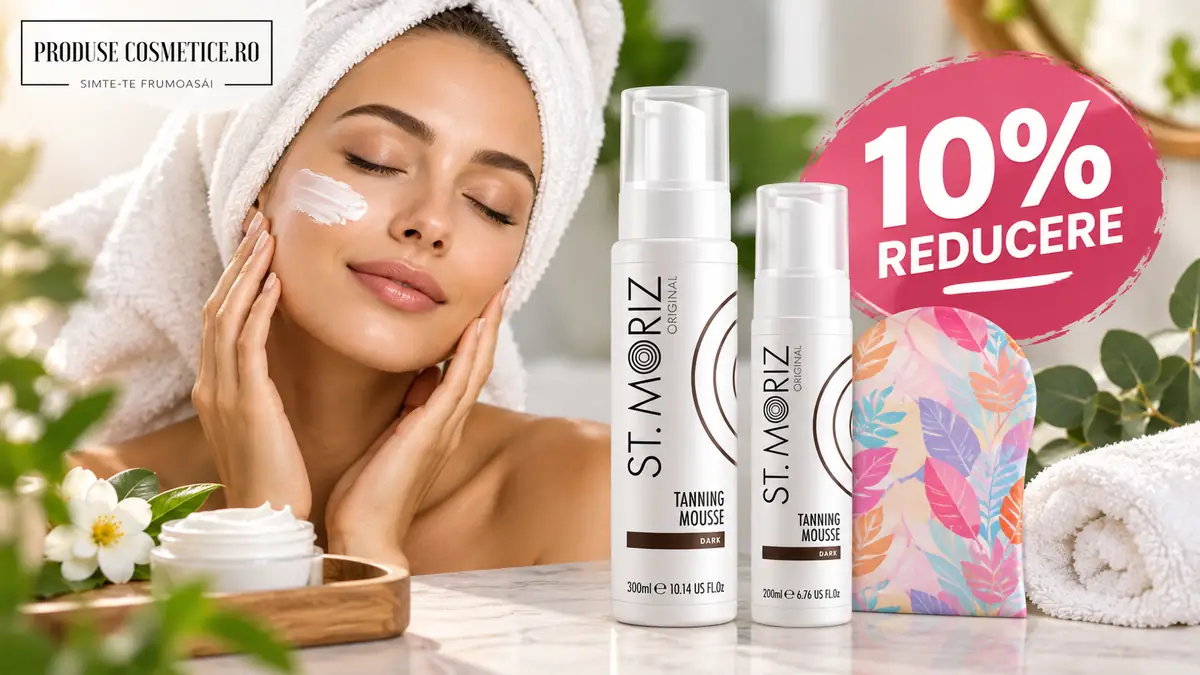 Femeie cu prosop și cremă pe obraz, alături de produse cosmetice, mănușă colorată și mesajul 10% reducere.