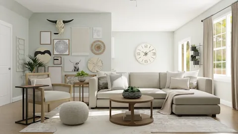 Poza cu un living luminos in care se vede o canapea o masa plus multe alte elemente de mobilier