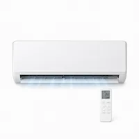 Aparat de aer condiționat alb, modern, cu telecomandă și flux de aer rece, pe fundal alb.