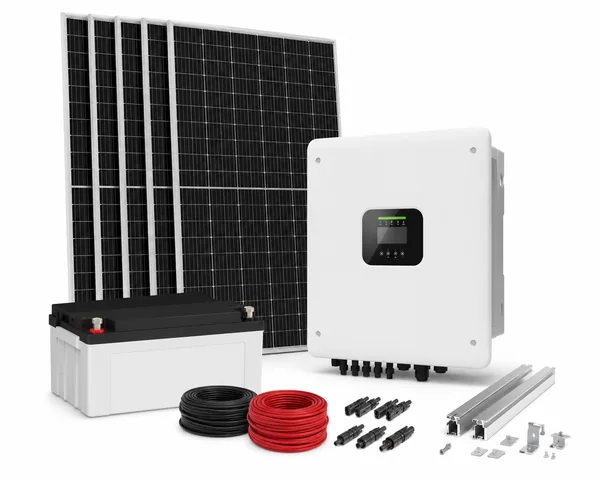 Kit fotovoltaic complet cu panouri solare, invertor, baterie, cabluri, conectori și accesorii de montaj, pe fundal alb.