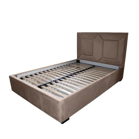 Pat Tapitat Spectral Mobila Gold Patrat 140x200cm 3525