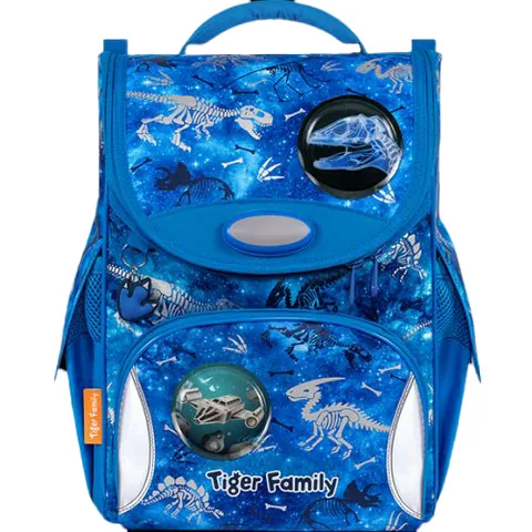 Ghiozdan Neechipat Tiger Family Nature Quest Dino and Beyond Go Green 35x31x19cm
