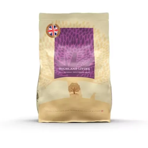 Hrana Uscata Caini Essential Foods Highland Living Small Breed 2.5kg