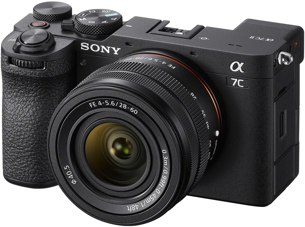 Sony A7C II FE 28-60mm f/4-5.6 Negru