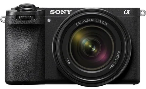 Sony Alpha A6700 E 18-135mm F3.5-5.6 OSS Negru