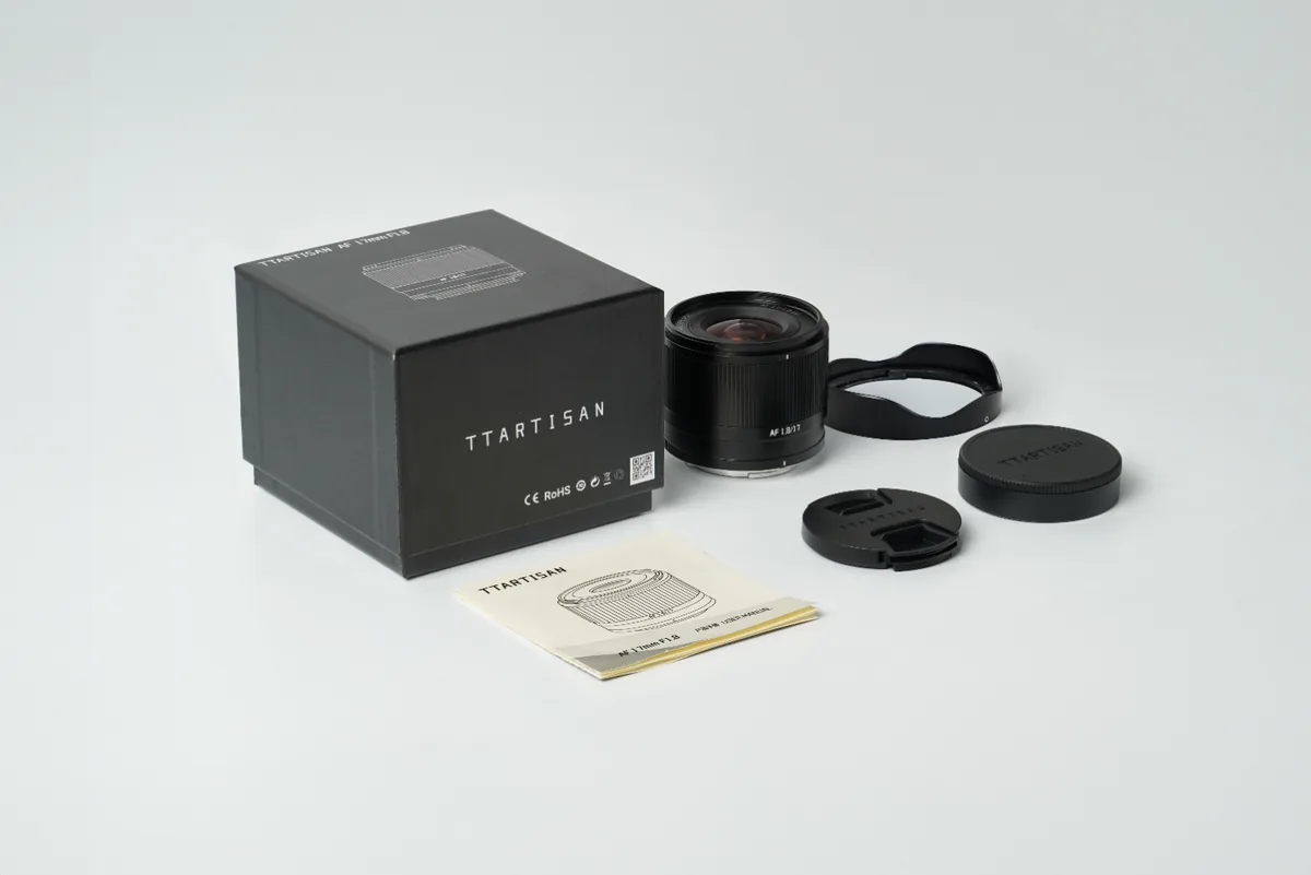 TTArtisan 17mm F1.8 AF Fuji X Negru - imagine 2