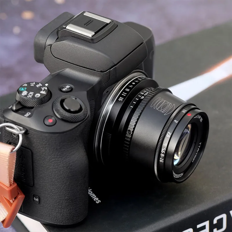 TTArtisan 35mm F1.4 Canon RF Negru - imagine 3
