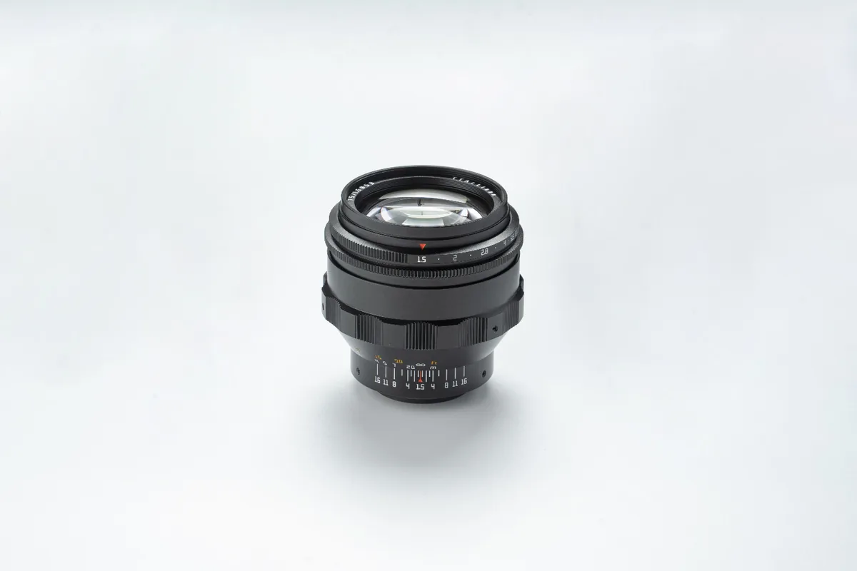 TTArtisan 75mm F1.5 M42 Manual 6 Elemente 58mm - imagine 2