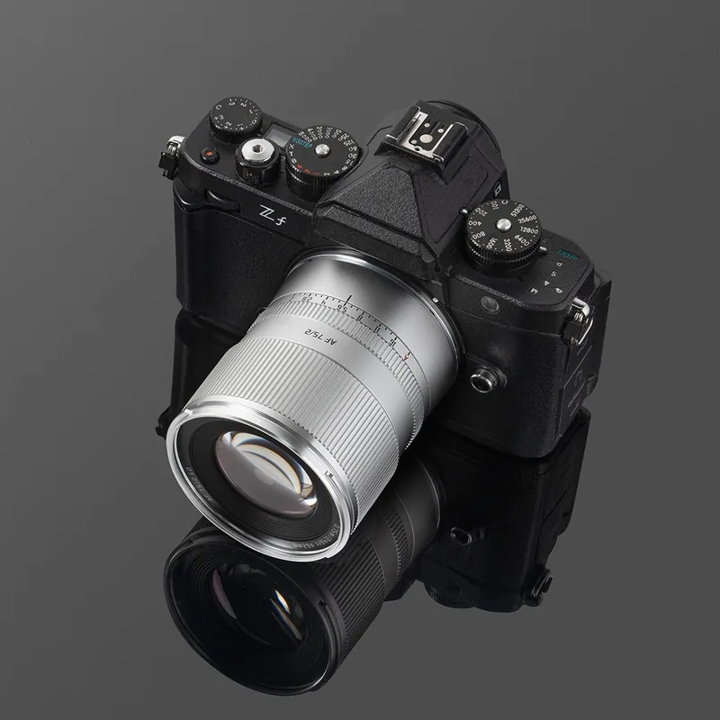 TTArtisan AF 75mm F2 Obiectiv Sony E Argintiu - imagine 3