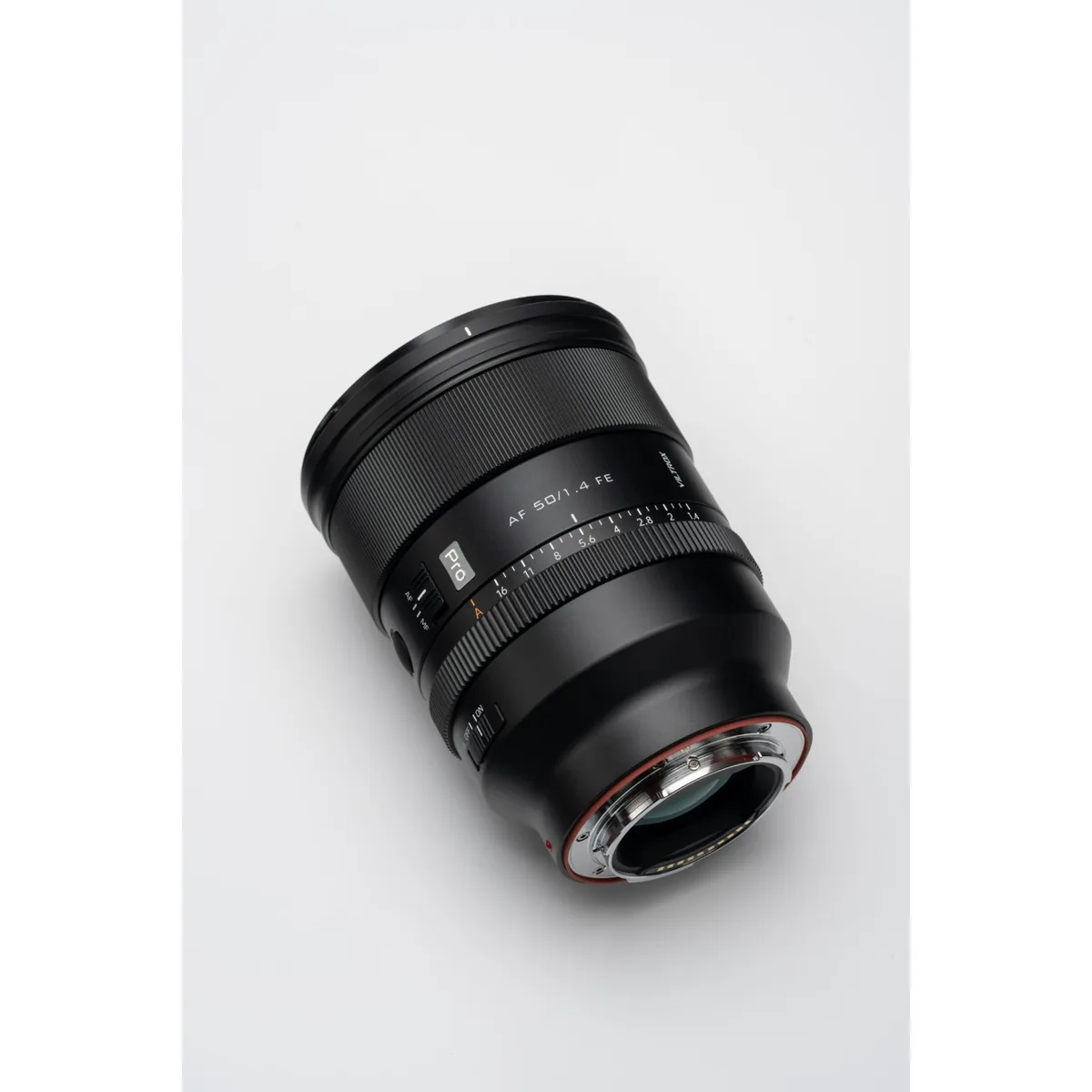 Viltrox AF 50mm F1.4 Pro Sony E 77mm - imagine 5